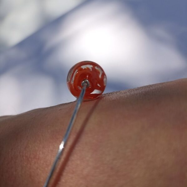 bracelet jonc bille perle flamoyante orange 420 au chalumeau