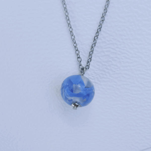 collier court perle flamboyante marine 240
