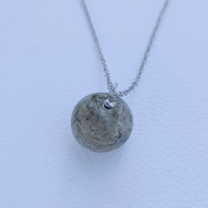 collier long perle ondine noir 048 Murano