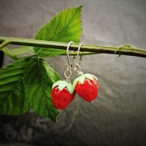 boucles-d-oreilles-fraise-verre-murano-Mon-petit-uni-verre