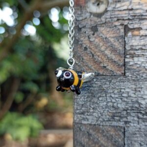 collier-abeille-en-verre-murano-Mon-petit-uni-verre