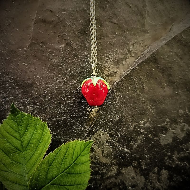 collier-fraise-verre-murano-Mon-petit-uni-verre