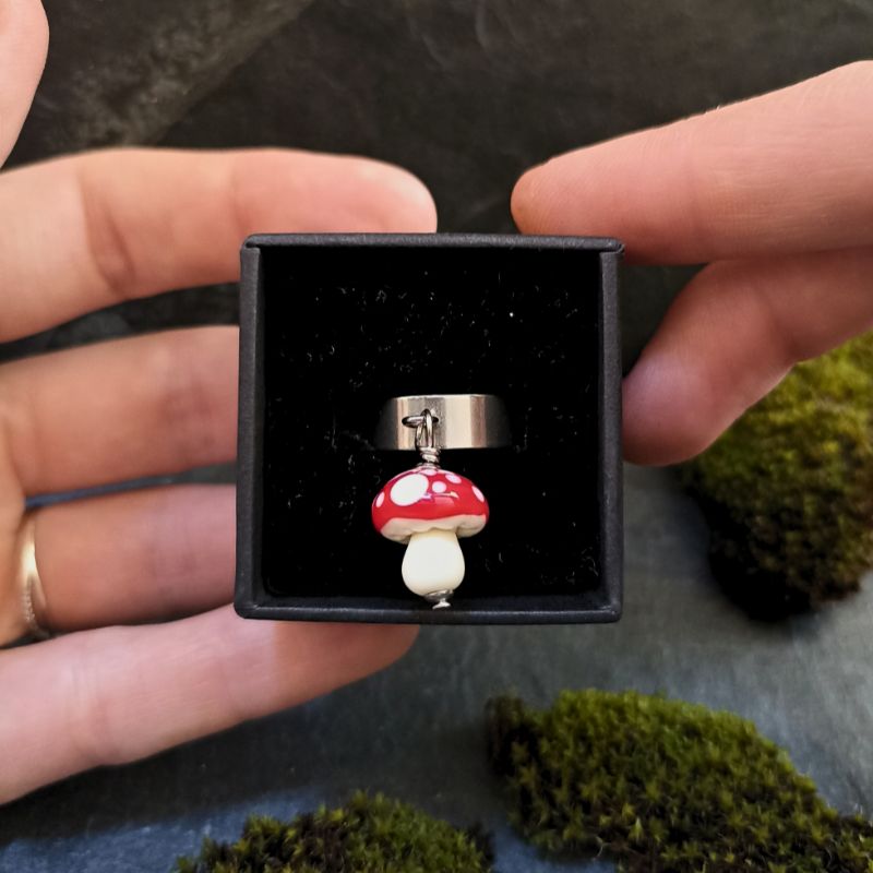 bague-champi-a-offrir-en-verre-murano-Mon-petit-uni-verre