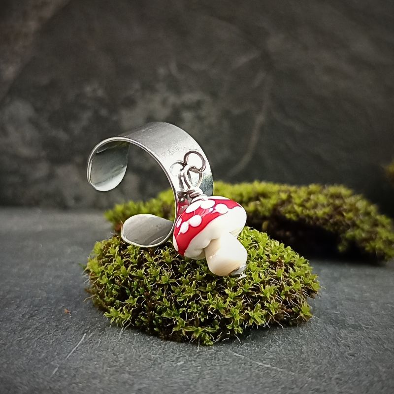 Bague Pampille Champignon Amanite en verre filé – Collection Jardin – Image 4