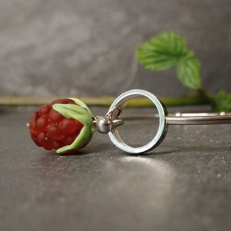 Bracelet jonc O Framboise en verre filé – Collection Jardin – Image 4