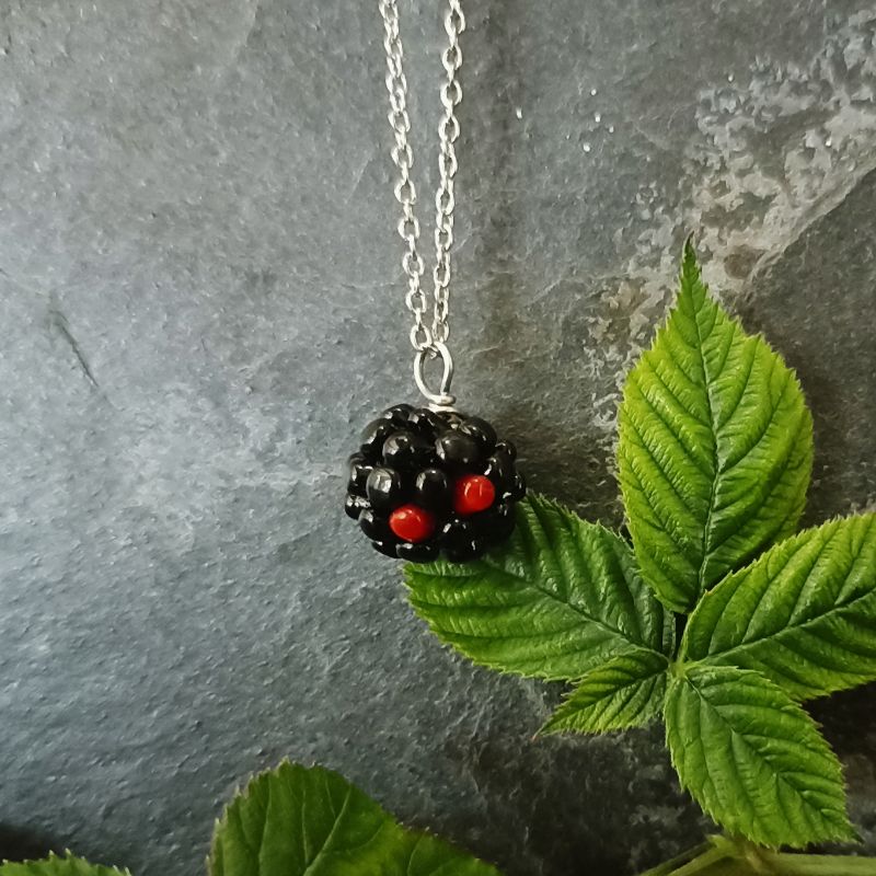 Collier Mûre en verre filé – Collection Jardin – Image 2